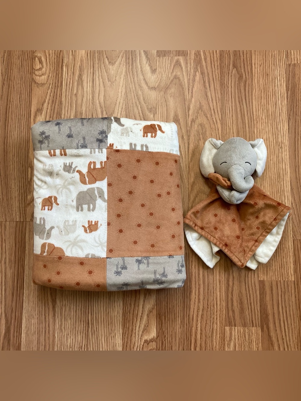 Set - Modern Moments Gerber Safari Elephant Lovey + Plush Blanket Sherpa.